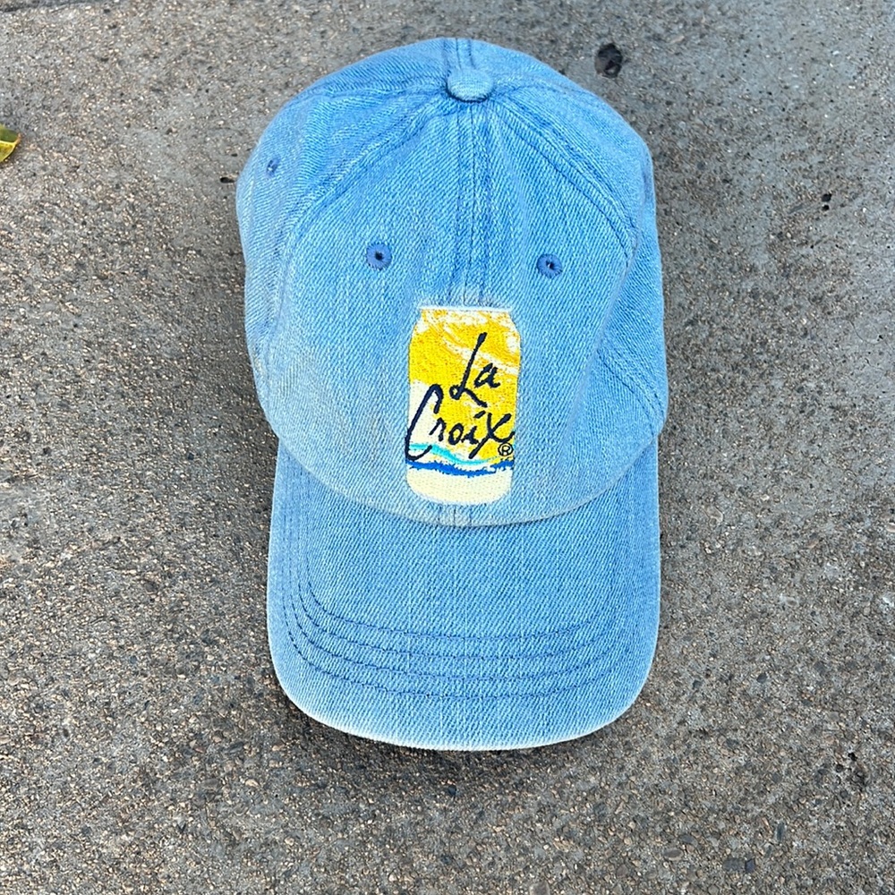 La Croix baseball cap with adjustable back